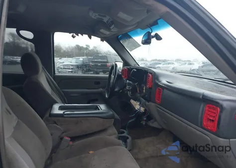 2005 GMC Yukon Sle из США, поврежденный, VIN 1GKEC13V05J249575